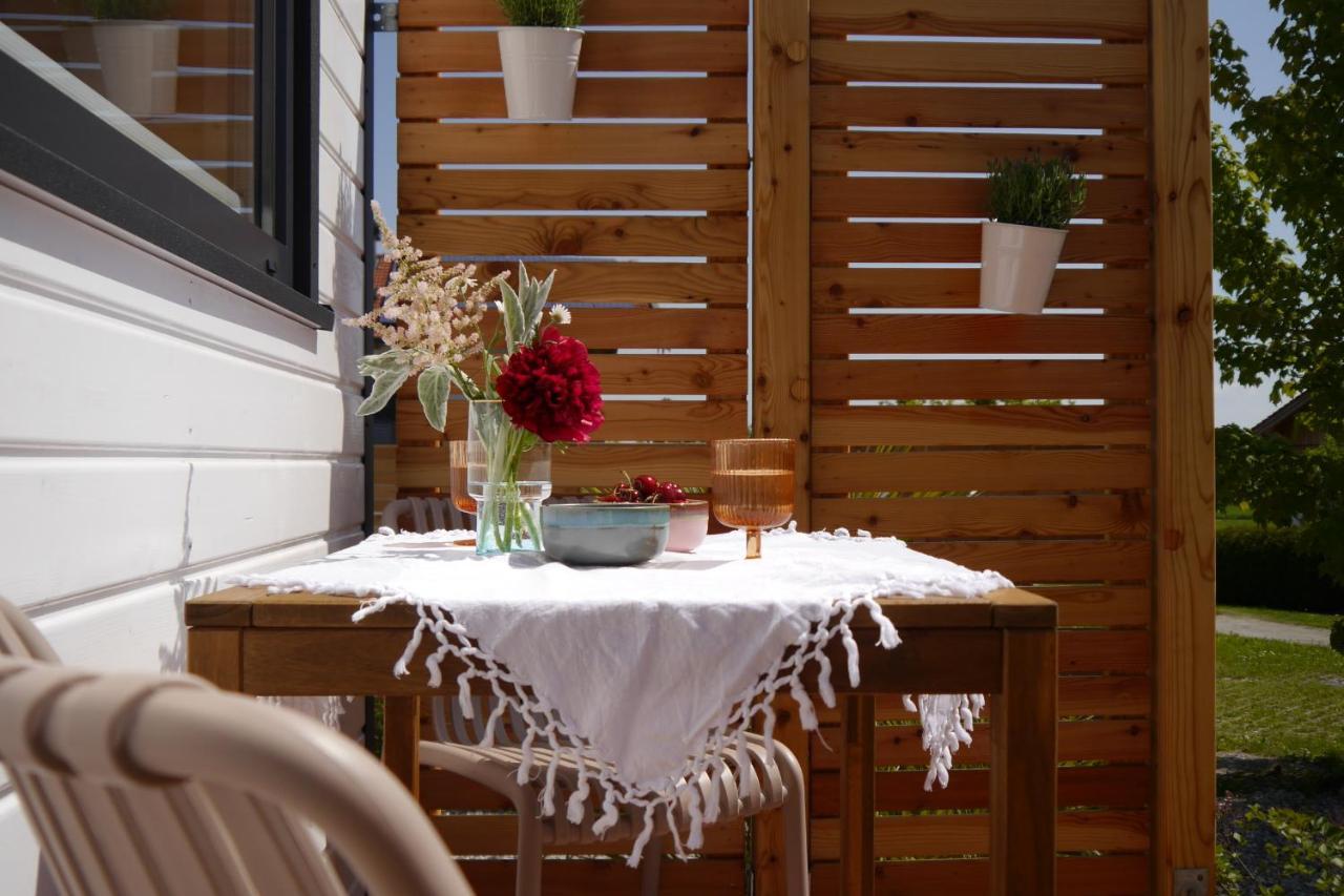 Tiny House Gaensebluemchen Villa Kirchanschoring ภายนอก รูปภาพ