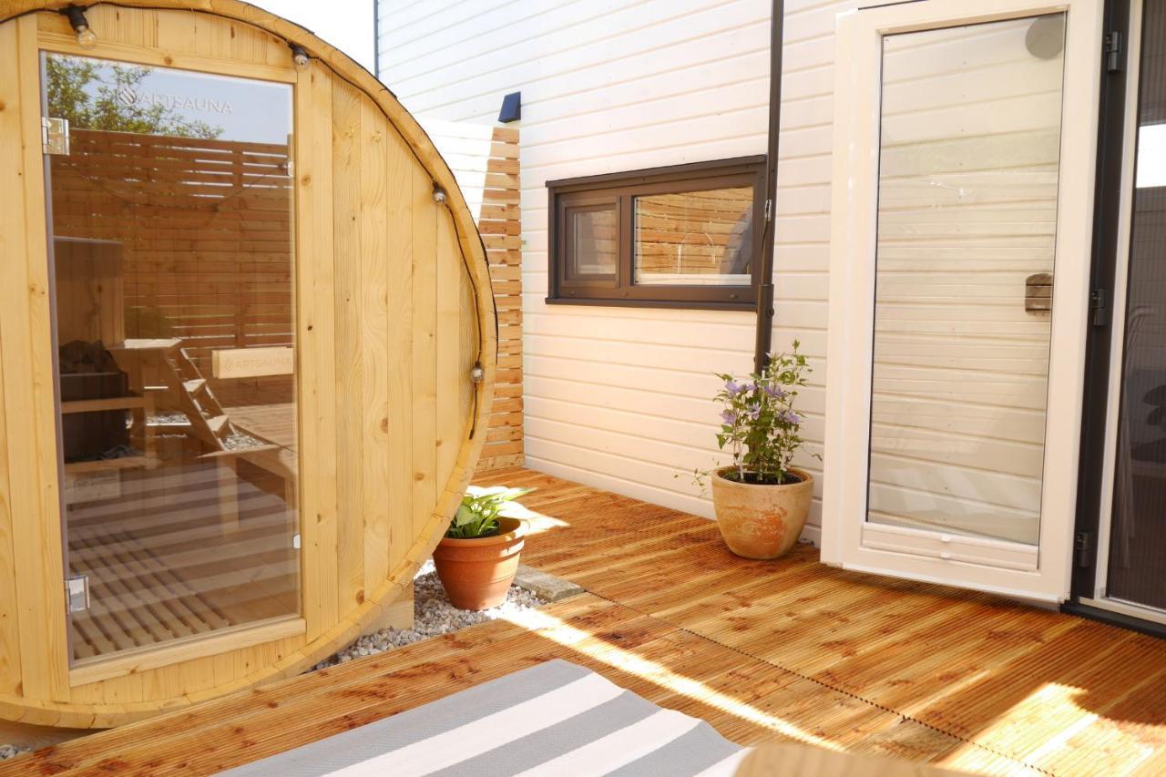 Tiny House Gaensebluemchen Villa Kirchanschoring ภายนอก รูปภาพ
