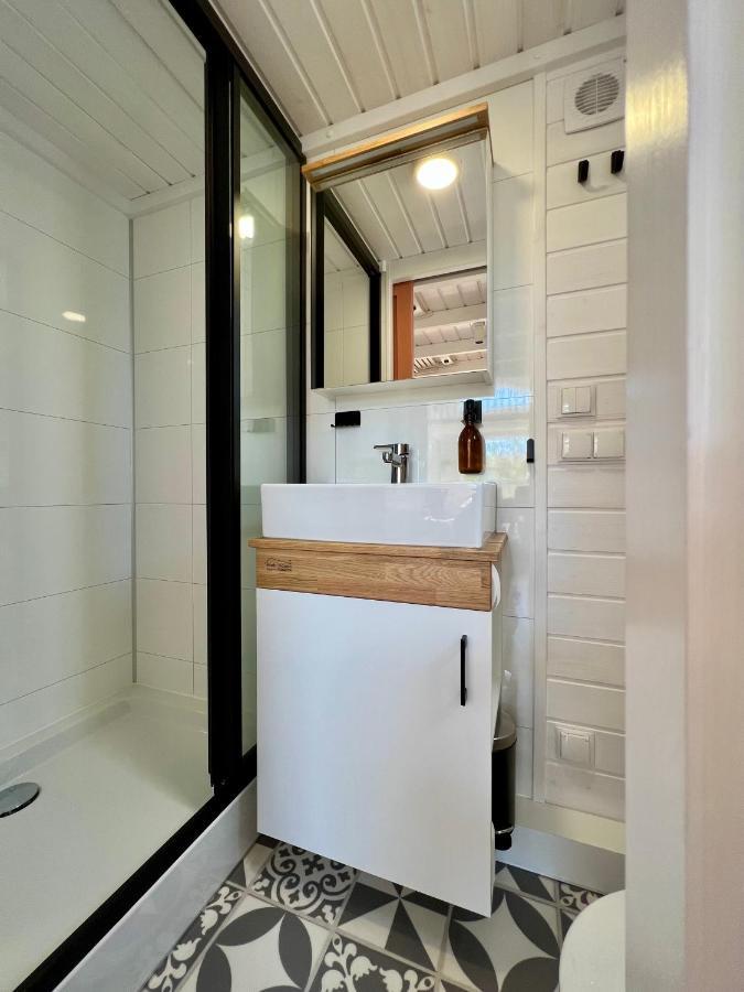 Tiny House Gaensebluemchen Villa Kirchanschoring ภายนอก รูปภาพ